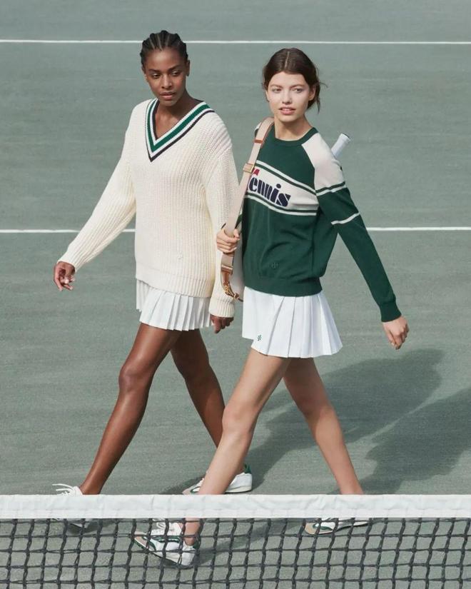 的趋势更加 的趋势更加