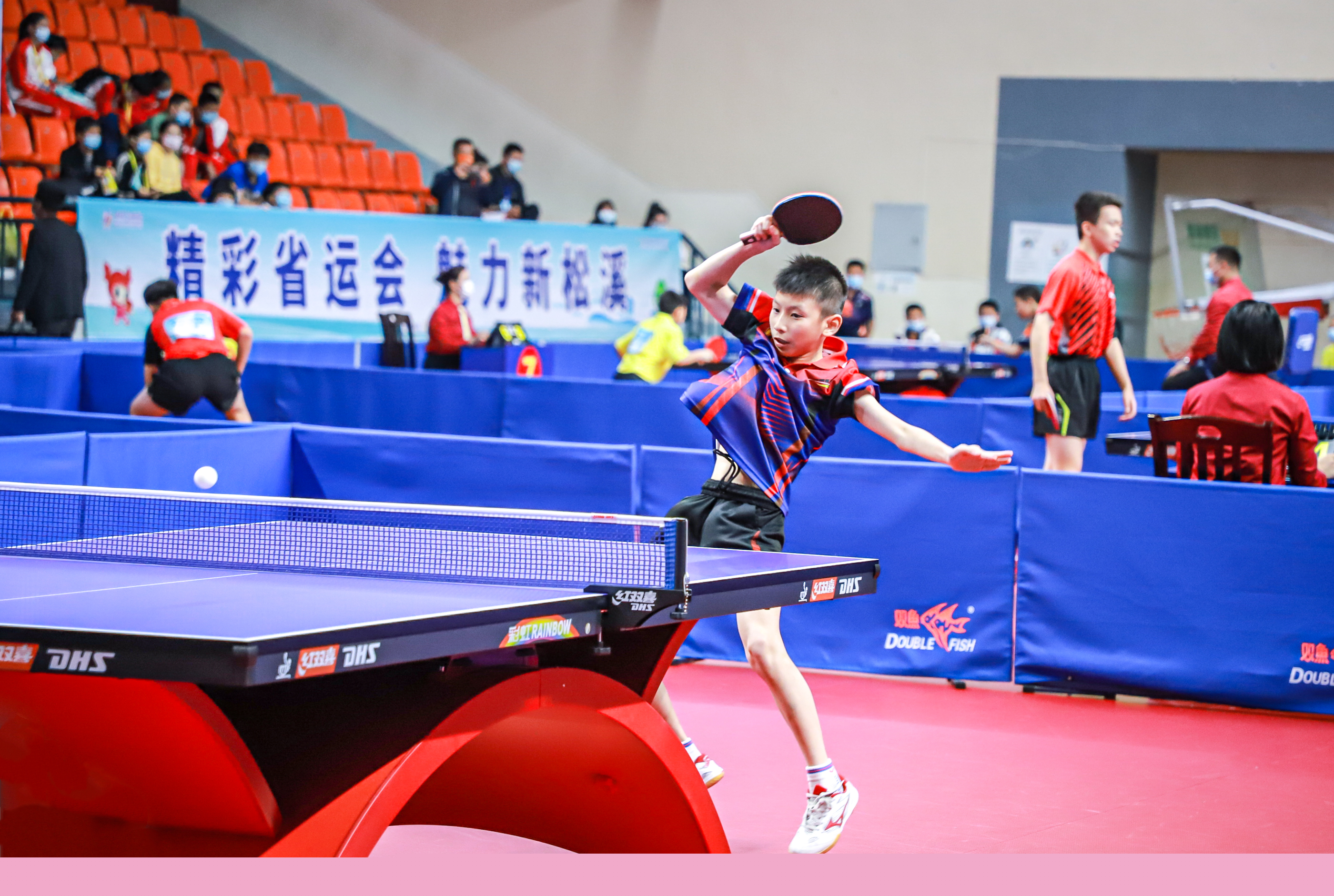 在绿茵场上 在绿茵场上