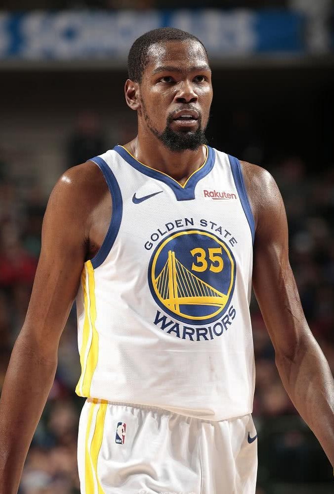 现篮球运动 现篮球运动