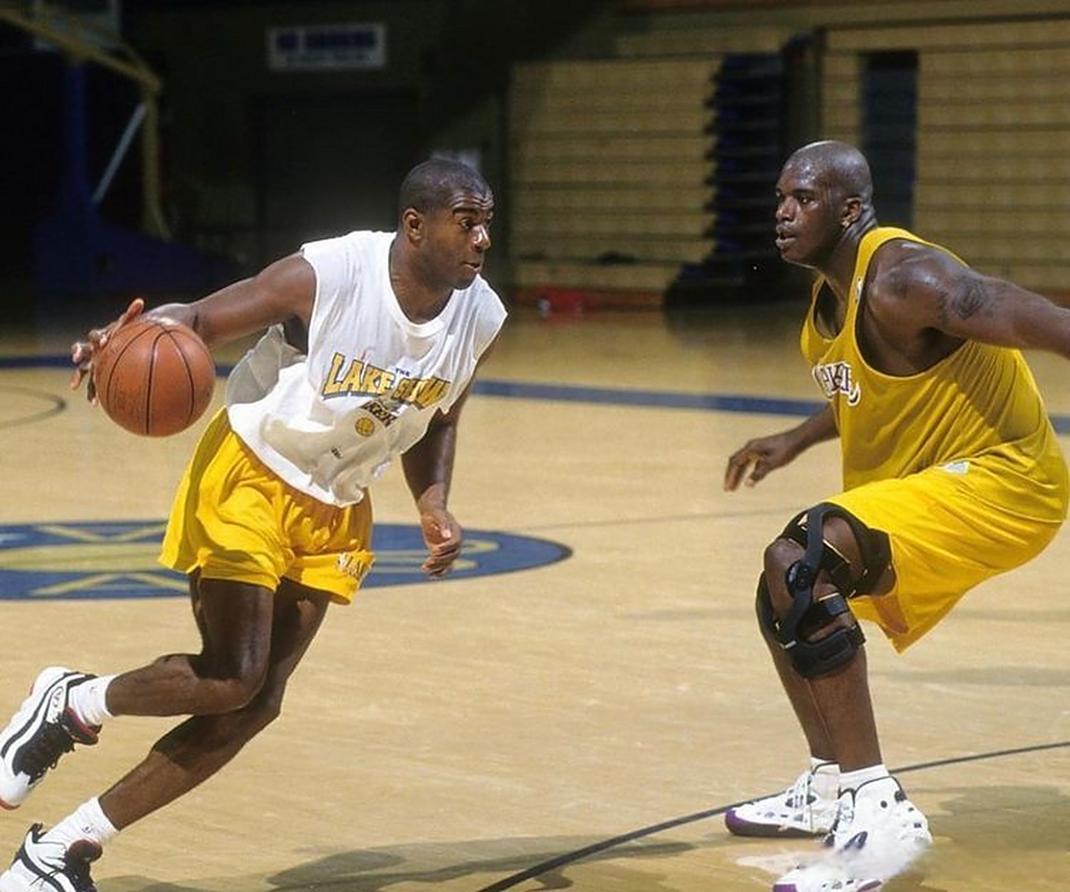 伤缺时展现 伤缺时展现