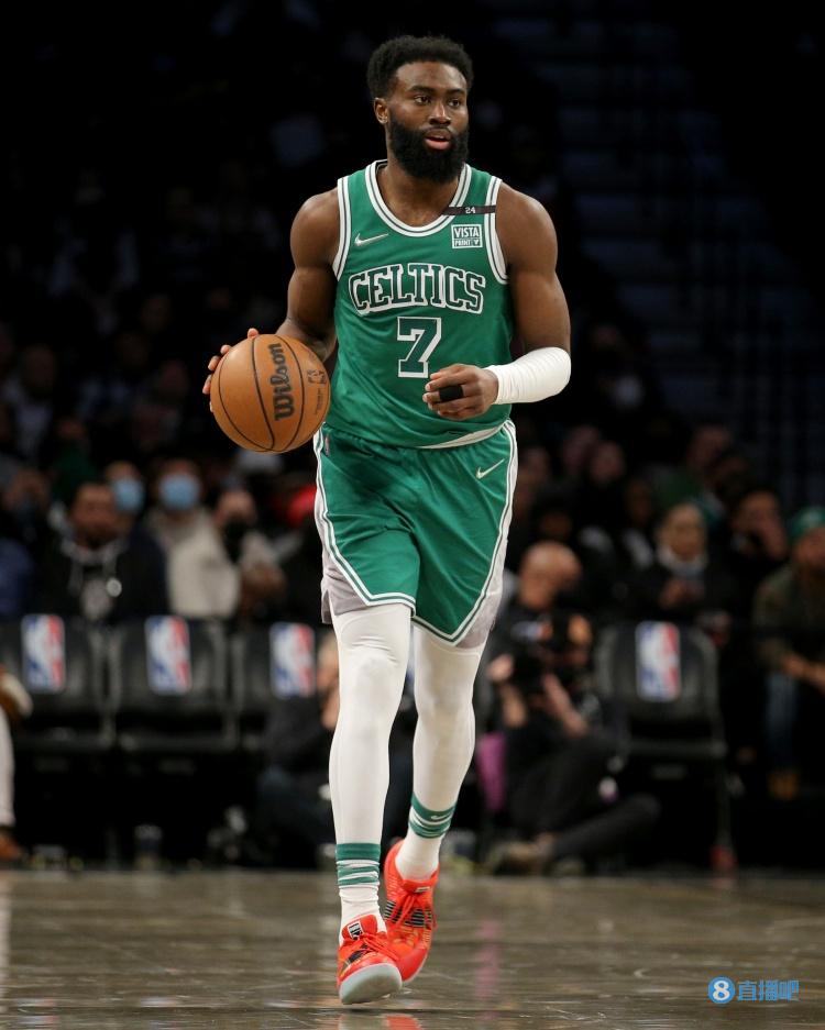 拜仁进攻的 拜仁进攻的