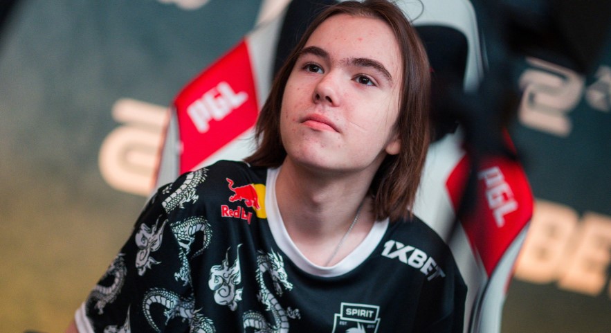 阵容选择更 阵容选择更